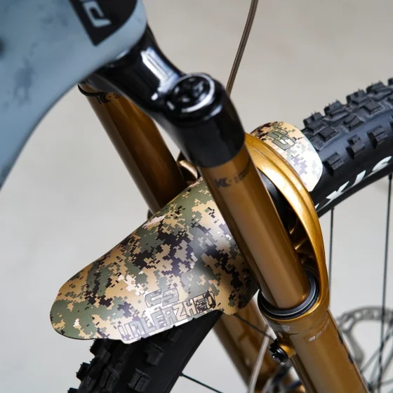 Mudguard M01 Bolt On digital camo green - Unleazhed - Image 3